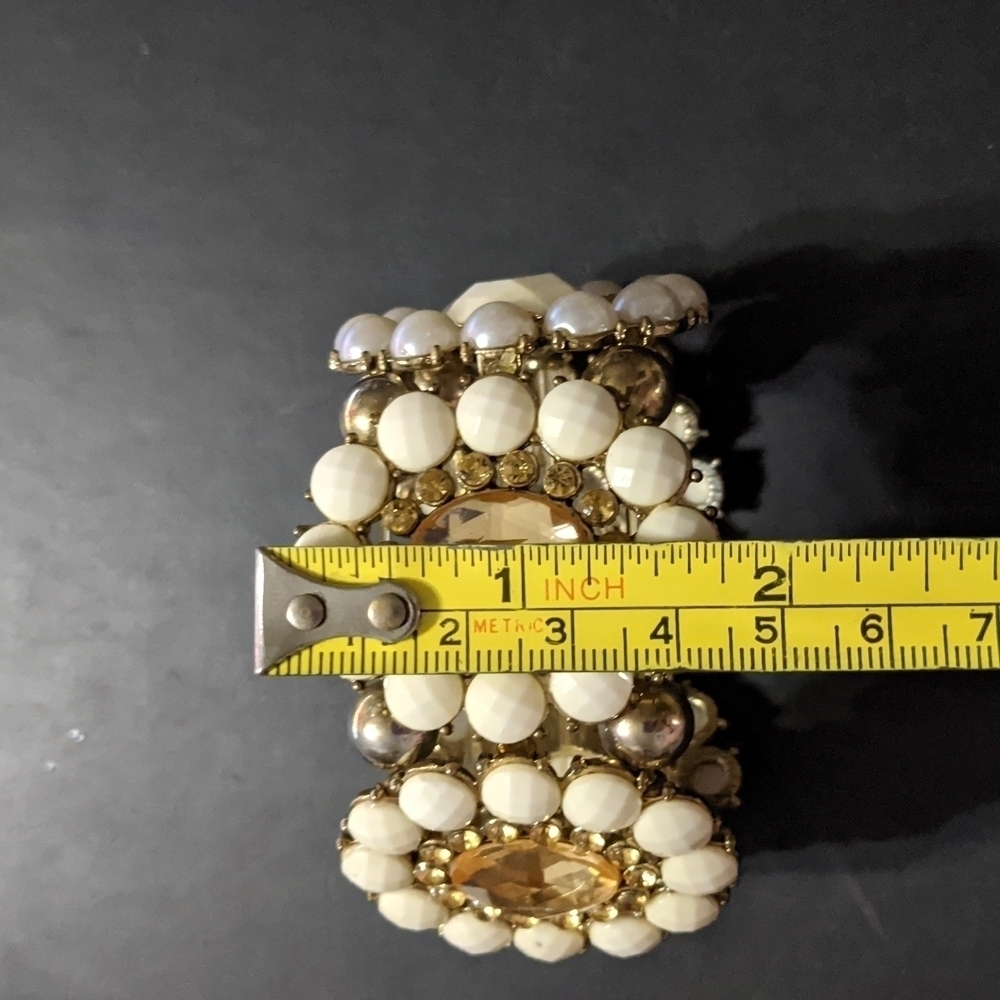 GOLD-TONE Faux Pearl and Crystal Beaded Stretchy Elastic Statement Bracelet - Picture 3 of 4